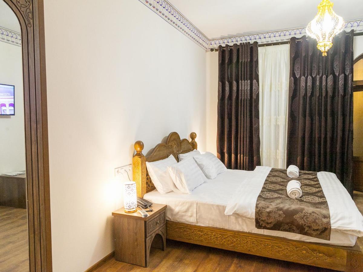 Royal Bukhara Hotel Eksteriør bilde